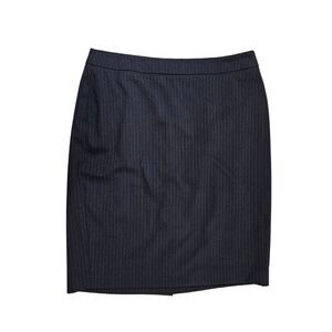 Ann Taylor Women 2 Petite Dark Blue Pinstripe Skirt